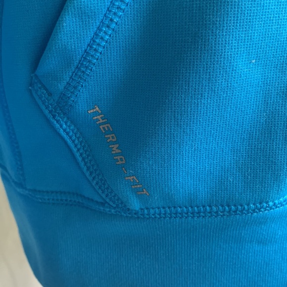 Nike Therma-Fit Hoodie (size S) - Picture 5 of 12